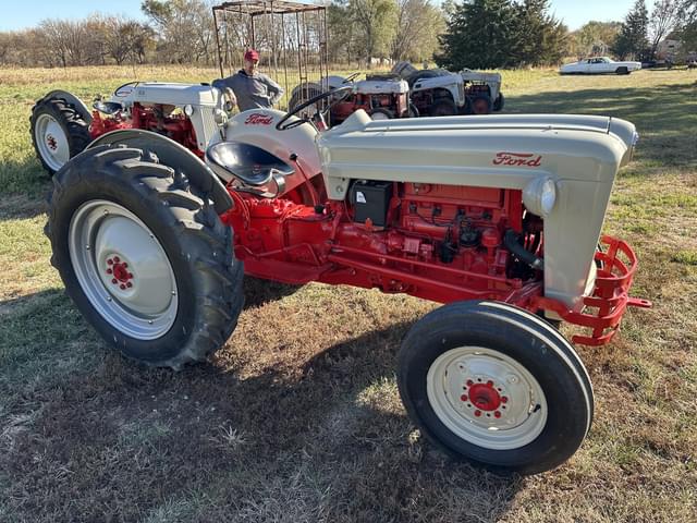 Image of Ford Golden Jubilee NAA equipment image 4