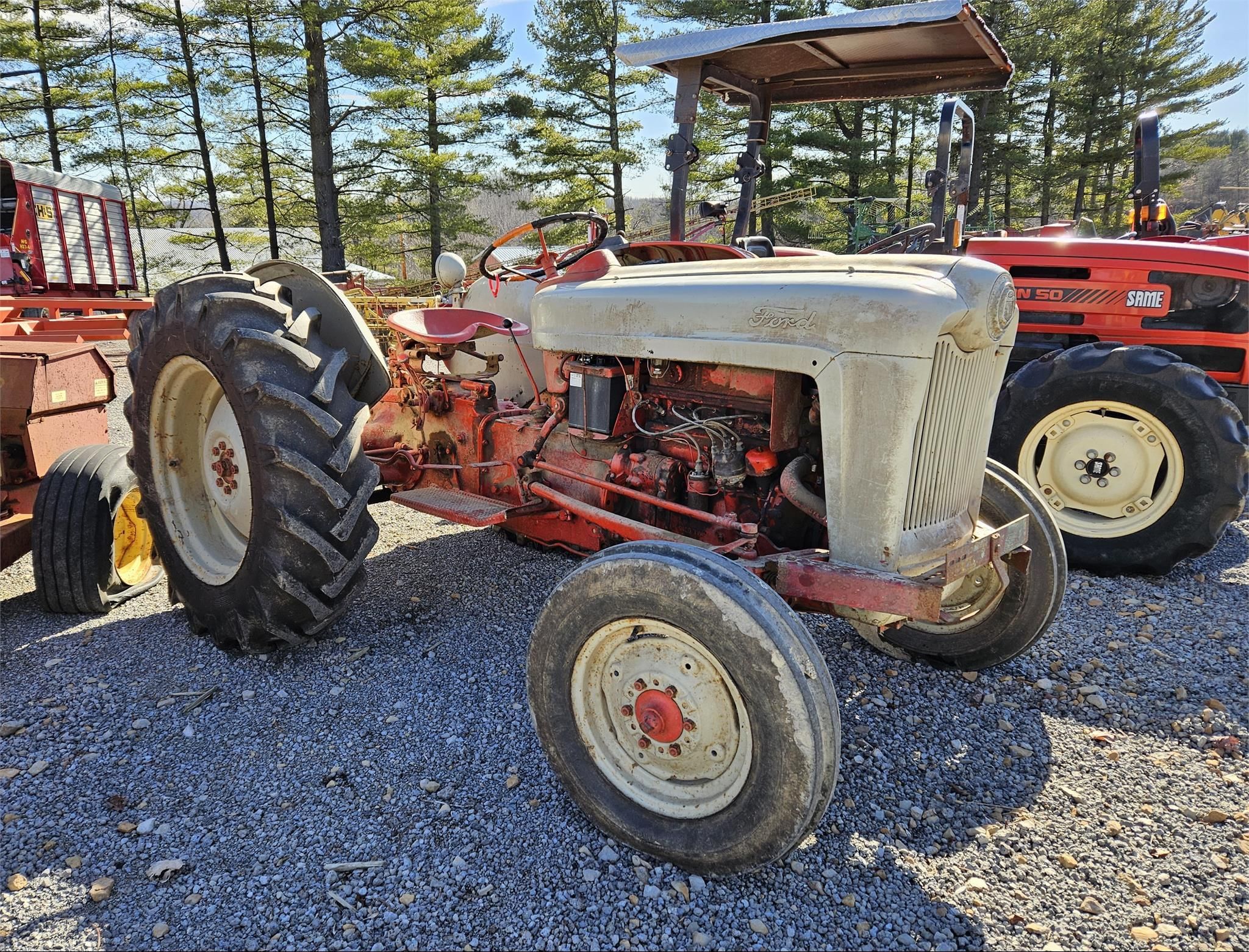 Ford Golden Jubilee NAA Equipment Image0