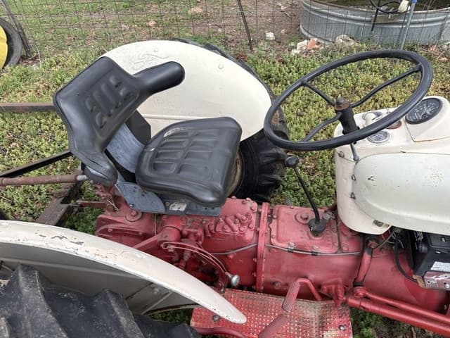 Image of Ford Golden Jubilee equipment image 4