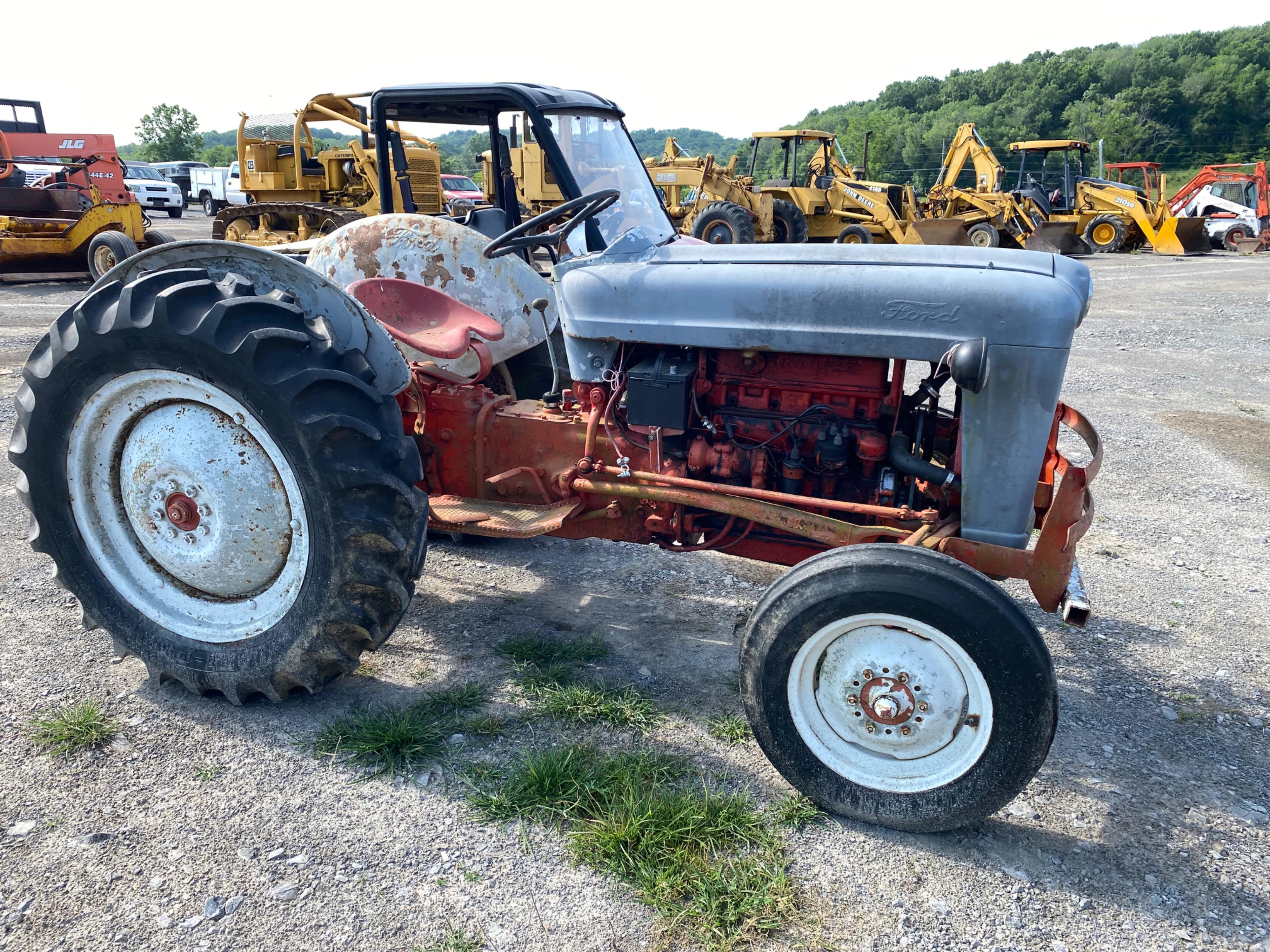 Main image Ford Golden Jubilee NAA