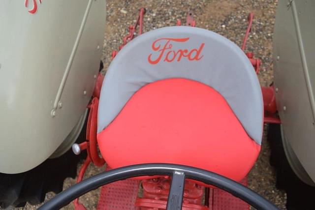 Image of Ford Jubilee equipment image 4