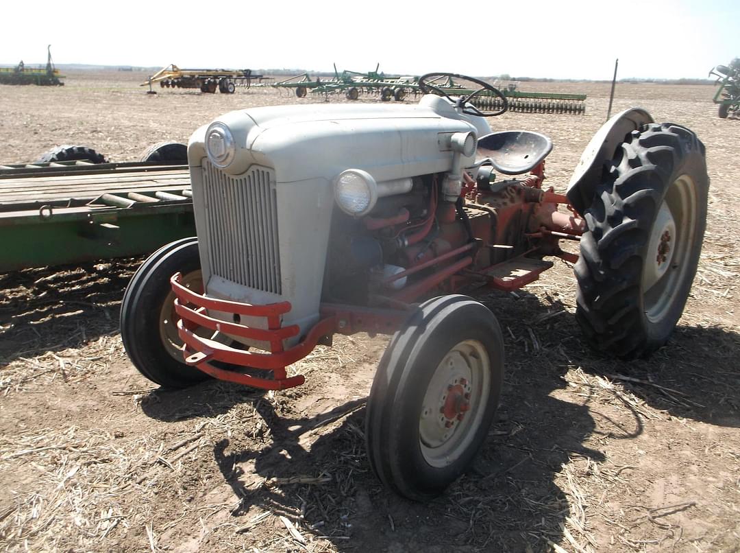 Image of Ford Jubilee Image 0