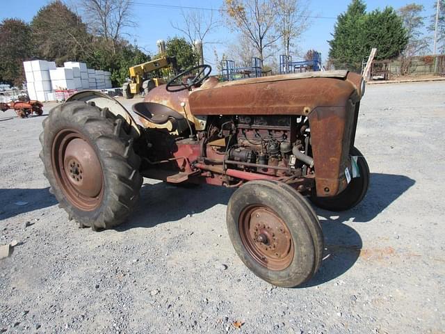 Image of Ford Jubilee equipment image 1