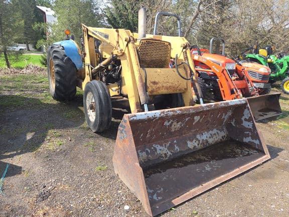 Image of Ford 445 equipment image 1