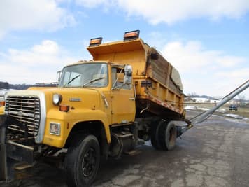 Main image Ford L8000