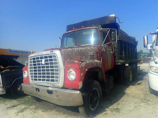 Image of Ford L9000 equipment image 2