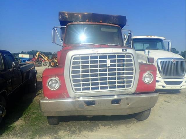Image of Ford L9000 equipment image 1