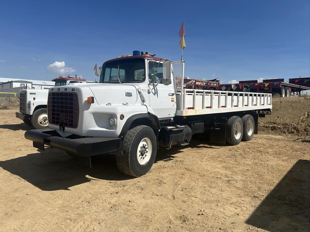 Image of Ford L9000 Primary image