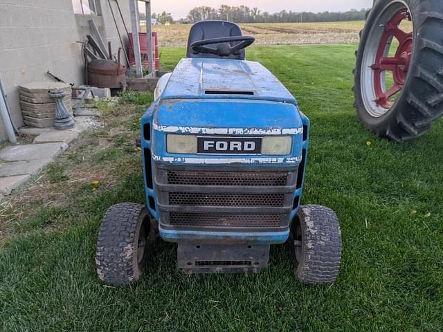 Image of Ford LGT 145 equipment image 1