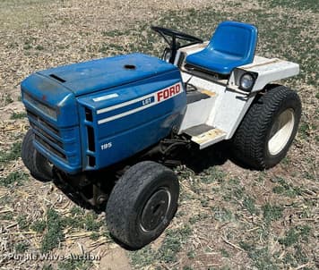 Main image Ford LGT 195