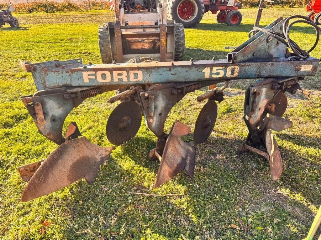 Image of Ford 150 Primary image