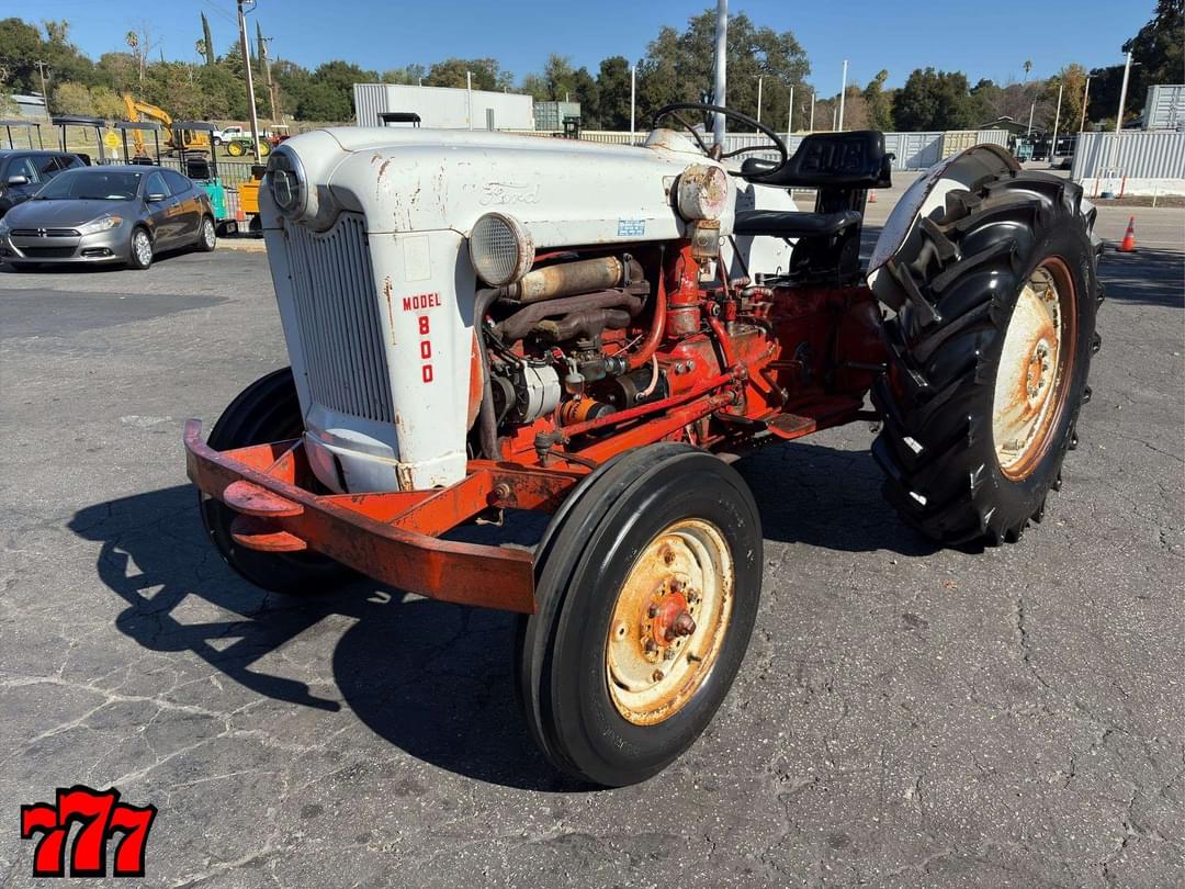 Image of Ford 800 Primary image