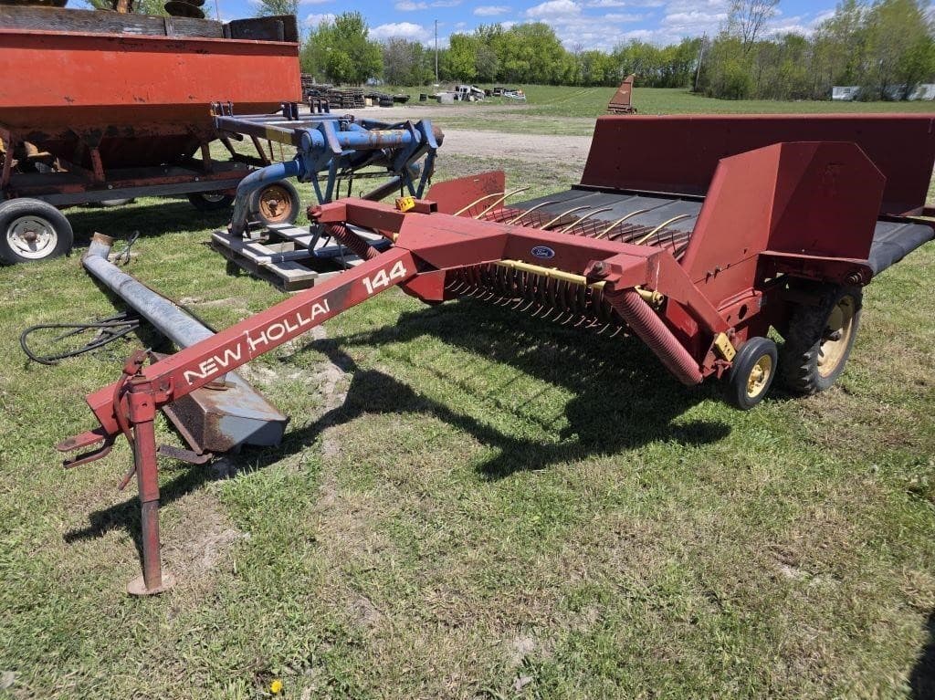 Image of New Holland 144 Image 0