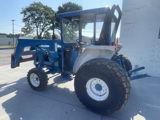Image of New Holland 2120 equipment image 2