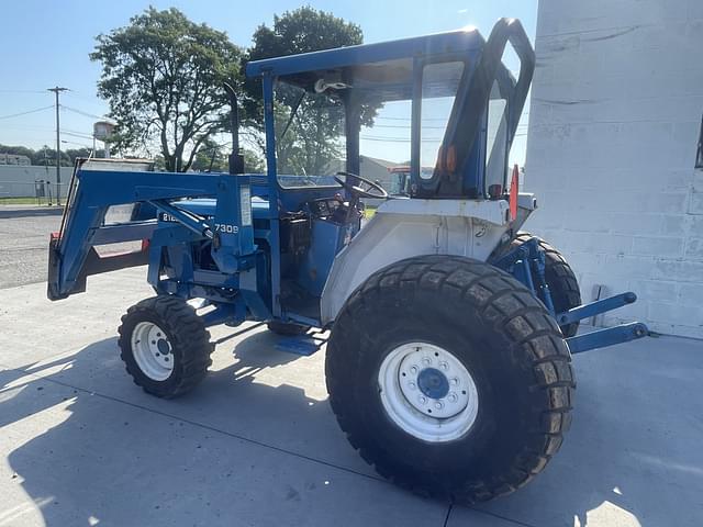 Image of New Holland 2120 equipment image 2