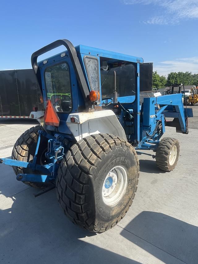 Image of New Holland 2120 equipment image 1