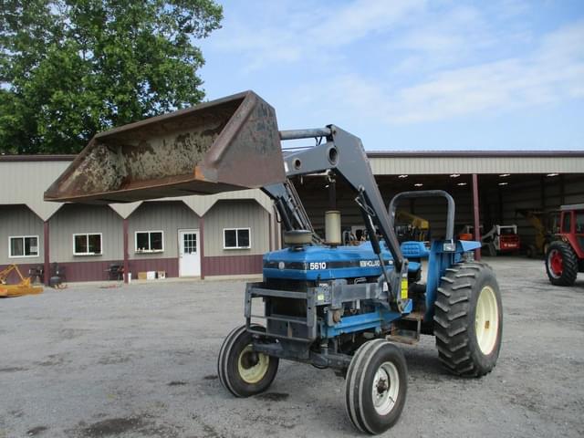 Image of New Holland 5610S equipment image 1