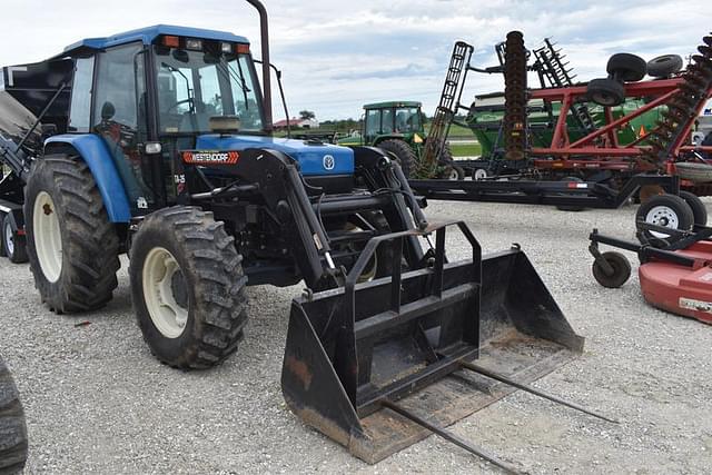 Image of New Holland 7740 equipment image 2