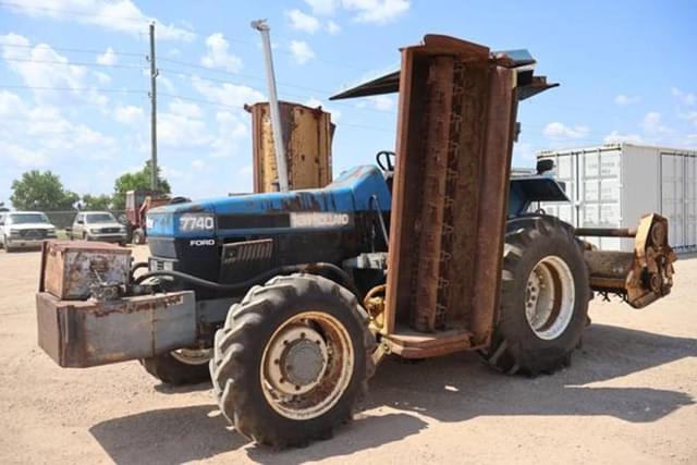 Image of Ford 7740 equipment image 1