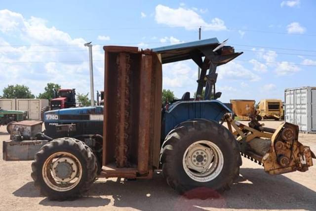 Image of Ford 7740 equipment image 4