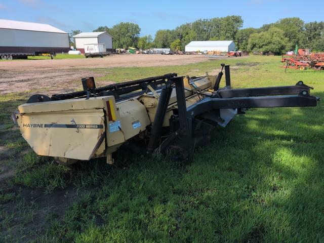 Image of New Holland 2300 equipment image 2