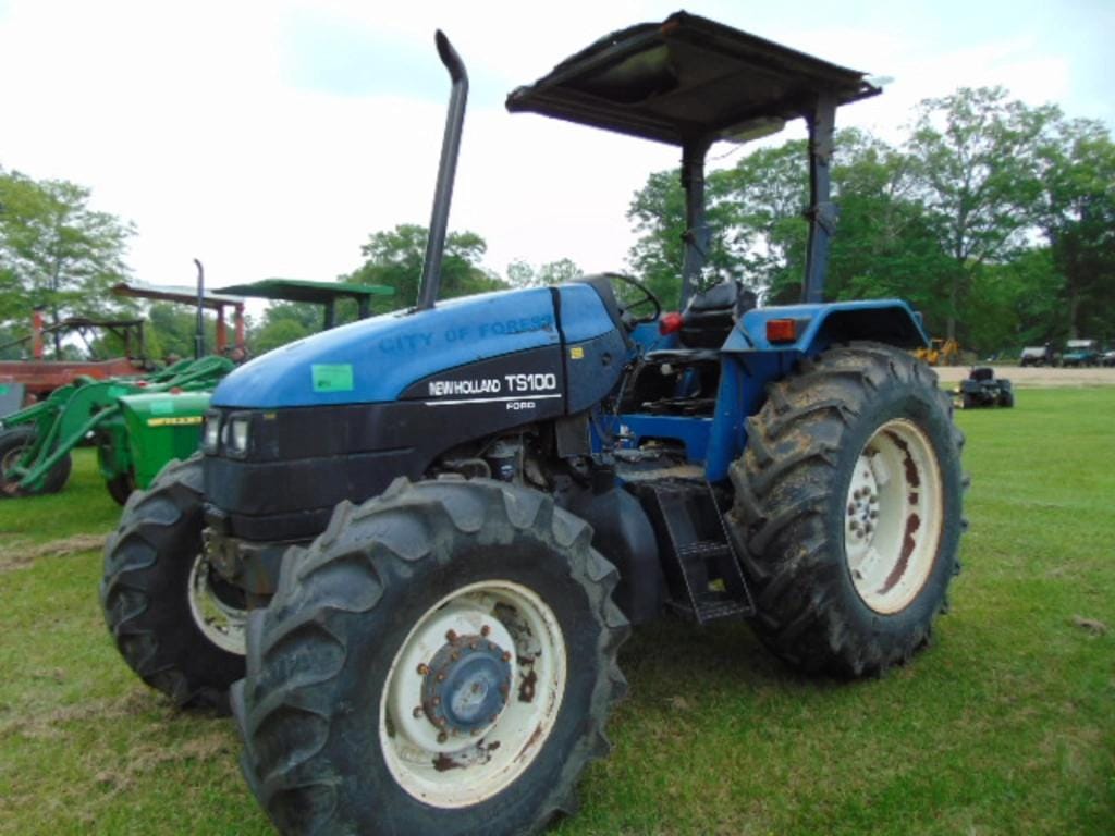 New Holland TS100 Equipment Image0