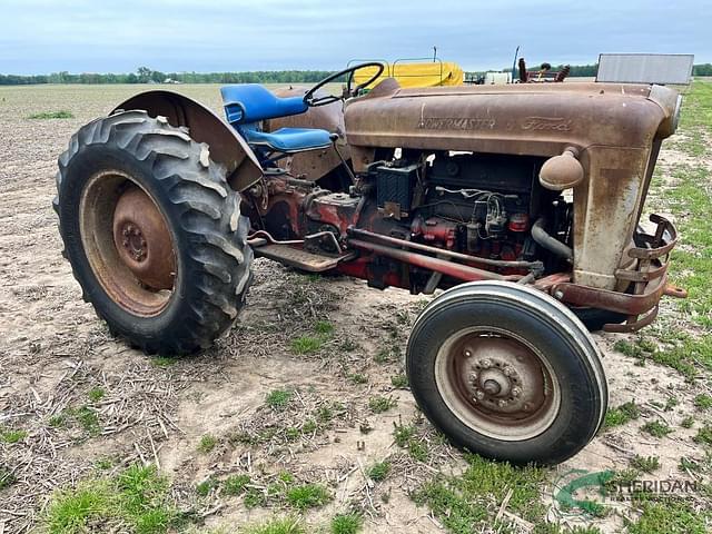 Image of Ford 800 equipment image 2