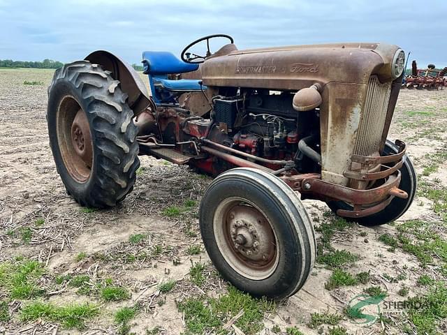 Image of Ford 800 equipment image 1