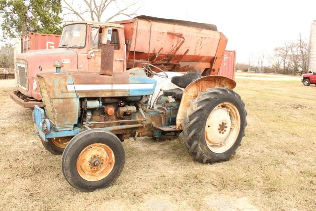 Image of Ford 3000 Primary image