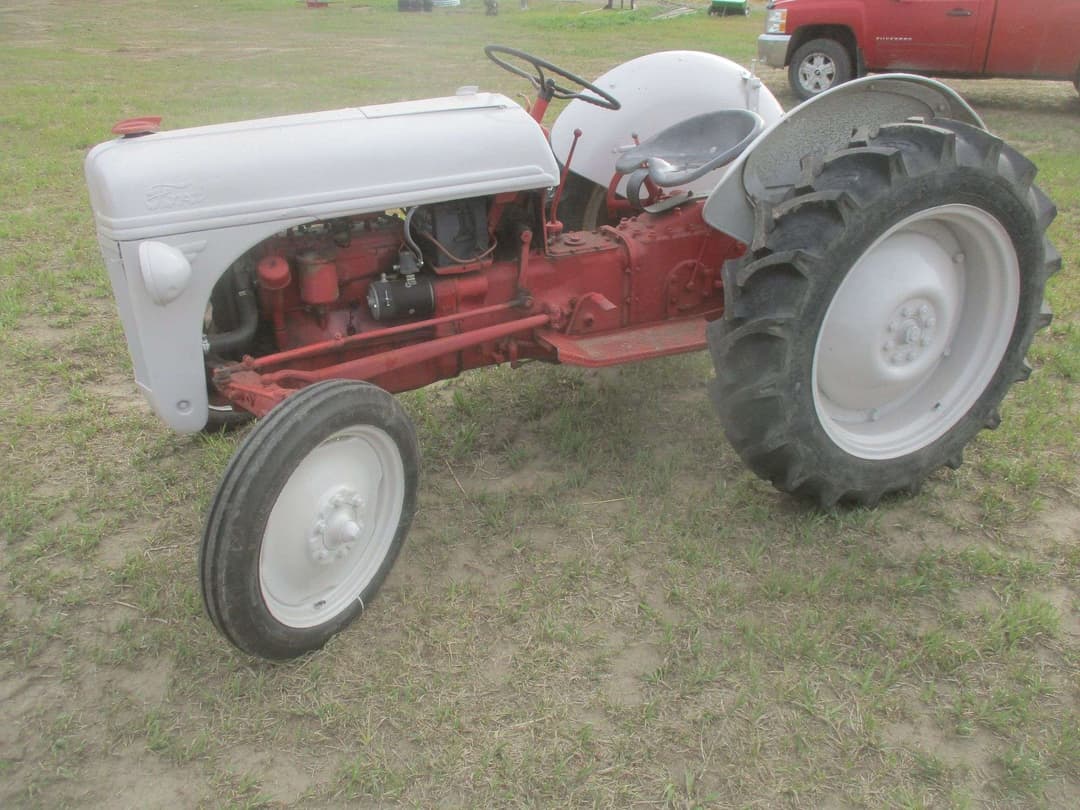 Image of Ford 8N Primary image