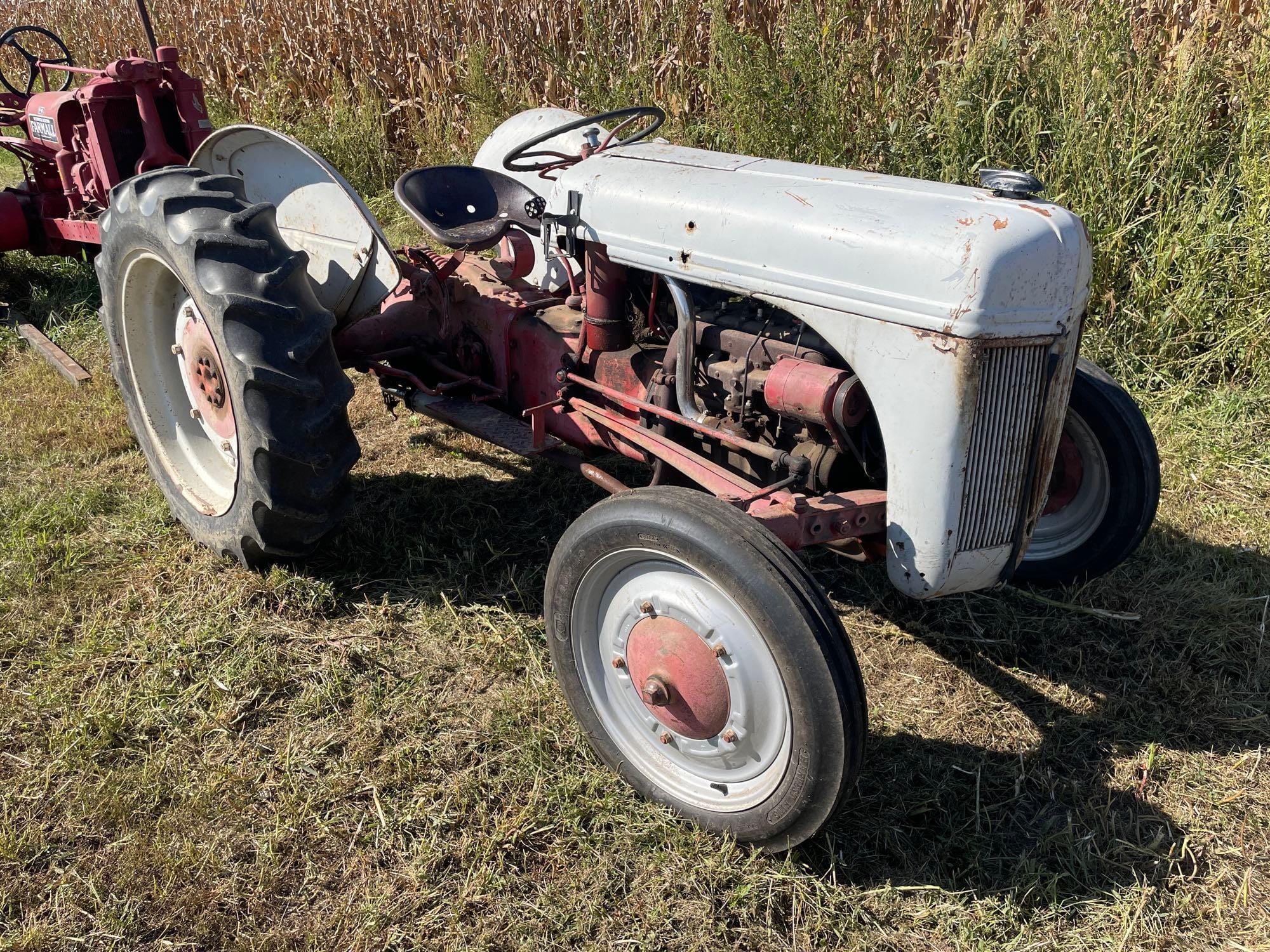 Ford 9N Equipment Image0