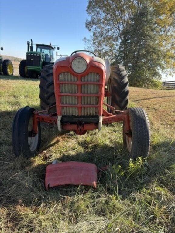 Image of Ford 841 equipment image 1