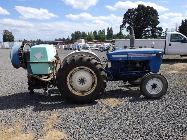 Image of Ford 3000 equipment image 2