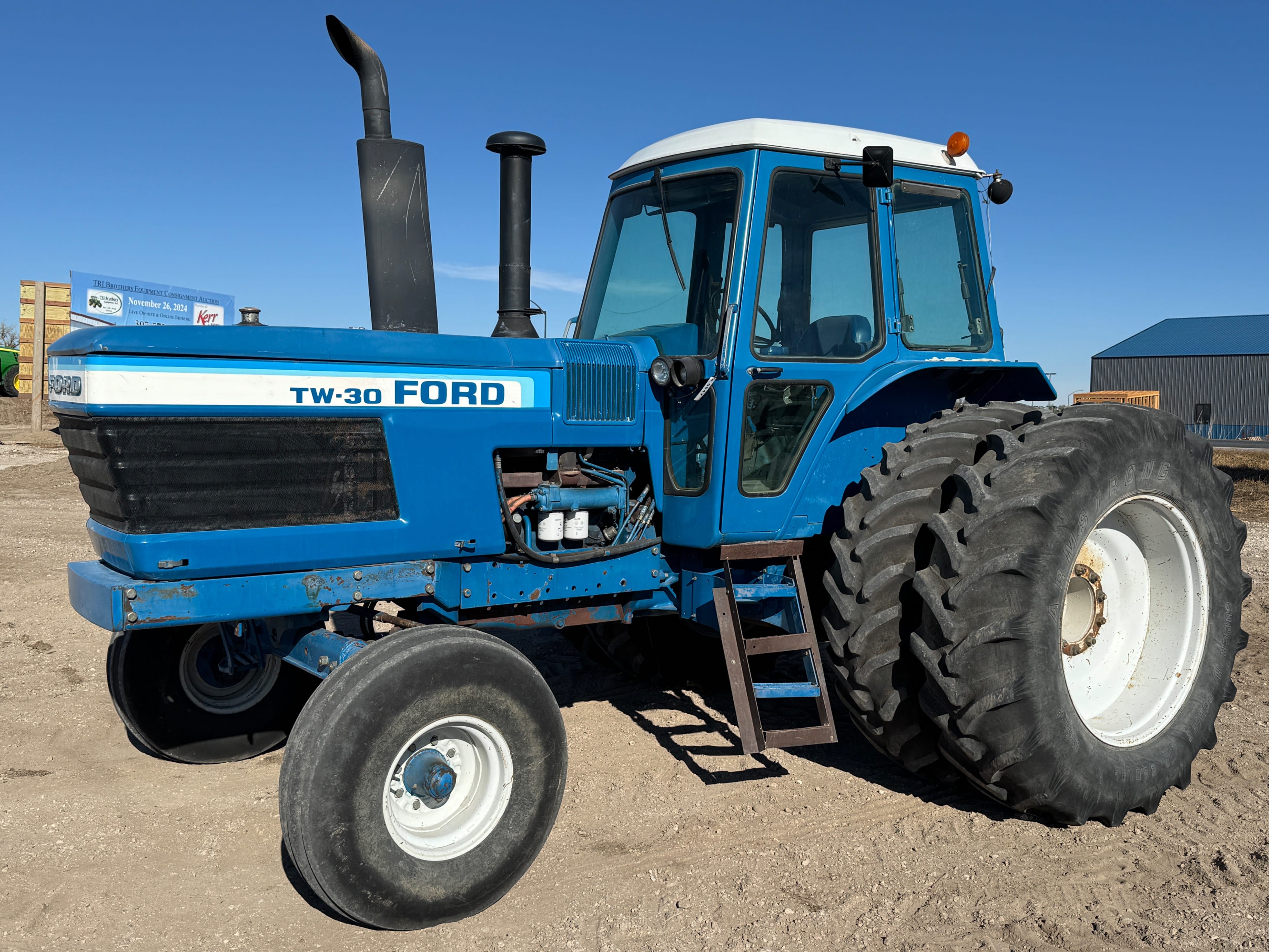 Main image Ford TW-30