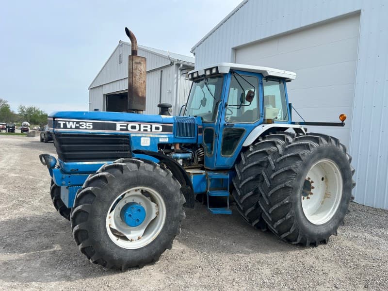 Image of Ford TW-35 Primary image