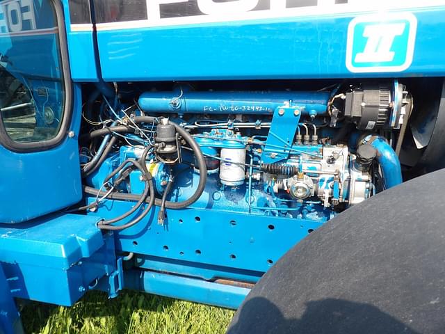Image of Ford TW-5 equipment image 1