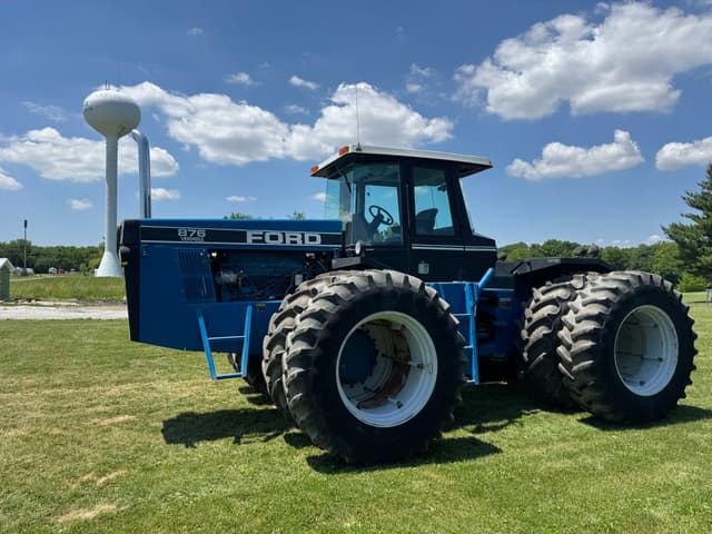 Image of Ford 876 equipment image 3
