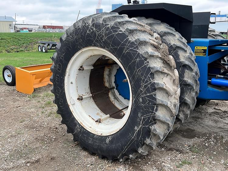 Main image Ford 946 17