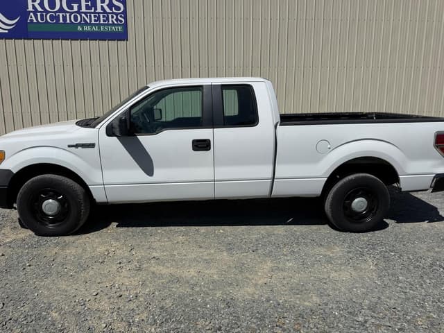 Image of Ford F-150 equipment image 1