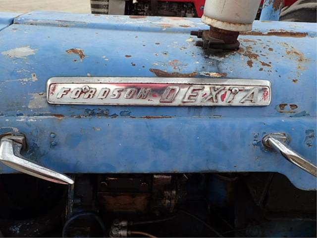 Image of Fordson Dexta equipment image 4