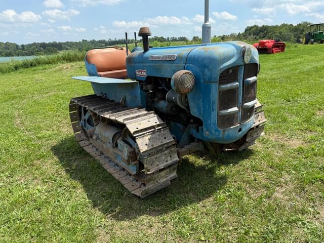 Image of Fordson Dexta equipment image 2