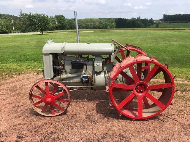 Image of Fordson Fordson F equipment image 3