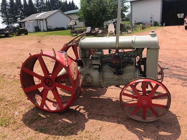 Image of Fordson Fordson F equipment image 2