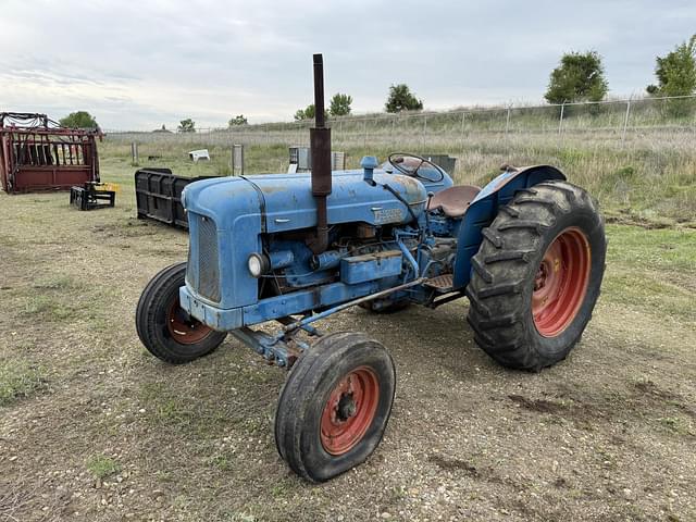 Image of Fordson Major equipment image 1