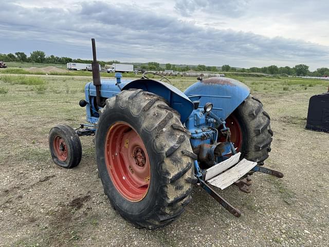Image of Fordson Major equipment image 3