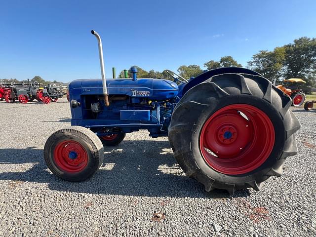 Image of Fordson Major equipment image 4