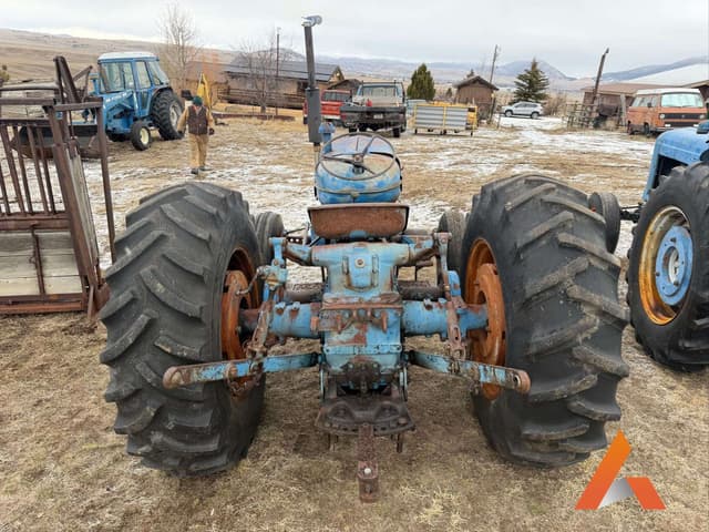 Image of Fordson Major equipment image 3