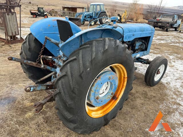 Image of Fordson Major equipment image 4