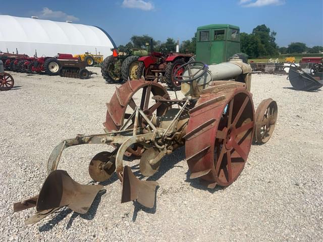 Image of Fordson Fordson F equipment image 4