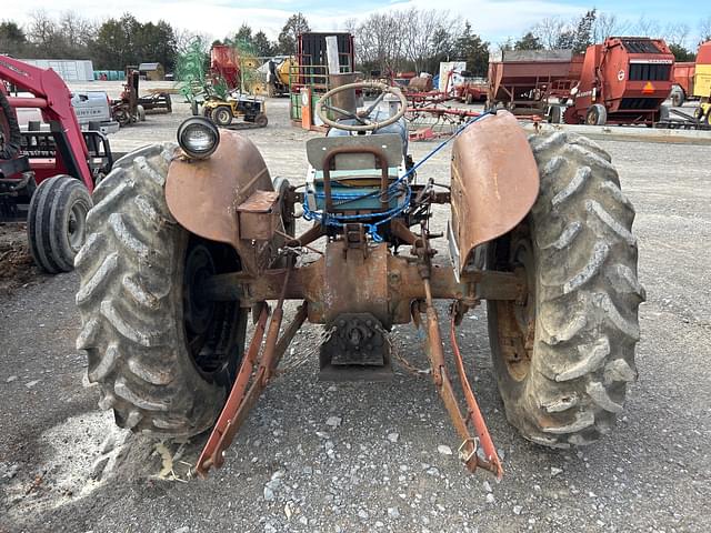 Image of Fordson Super Dexta equipment image 4